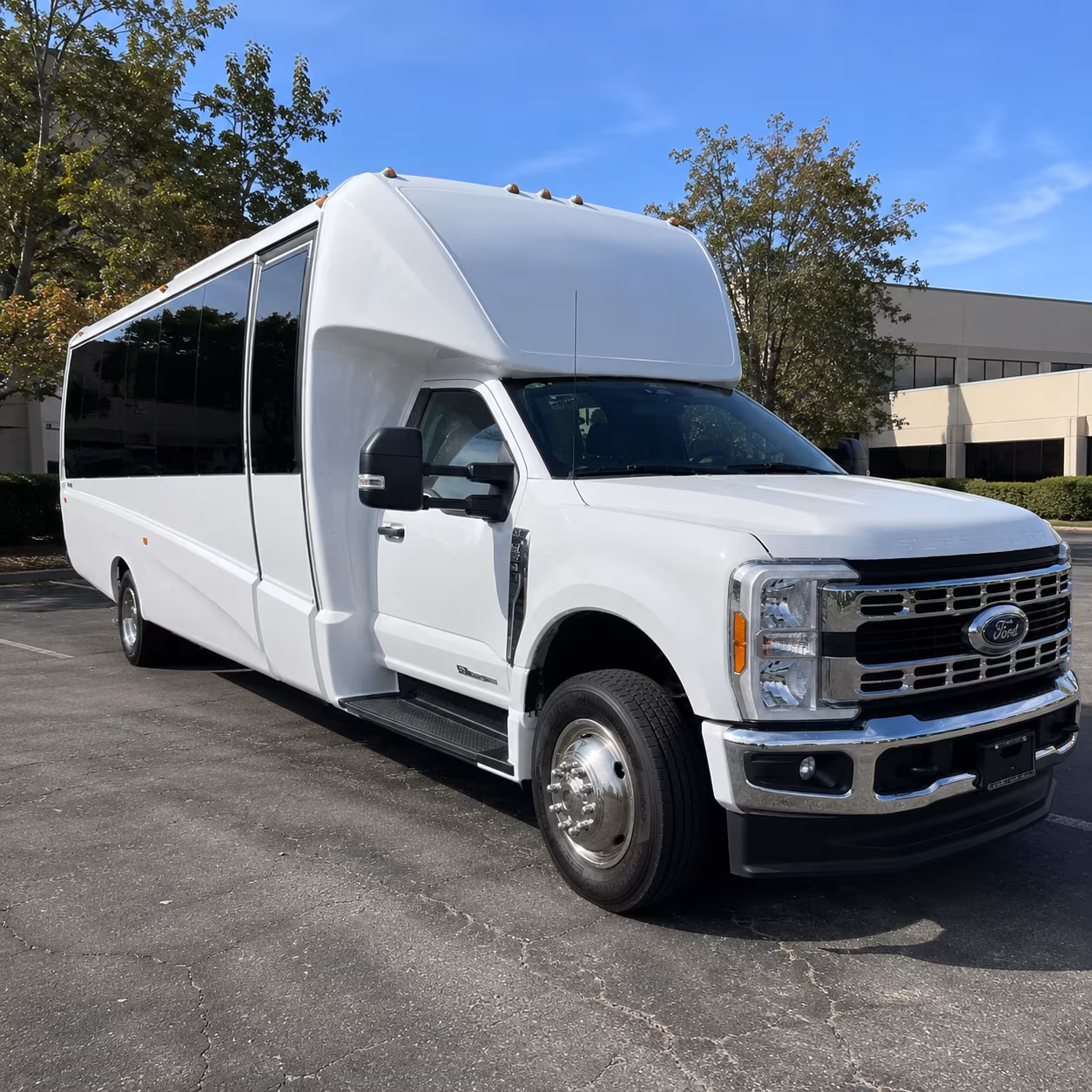 bus rentals for bands performers and touring groups in south orange county