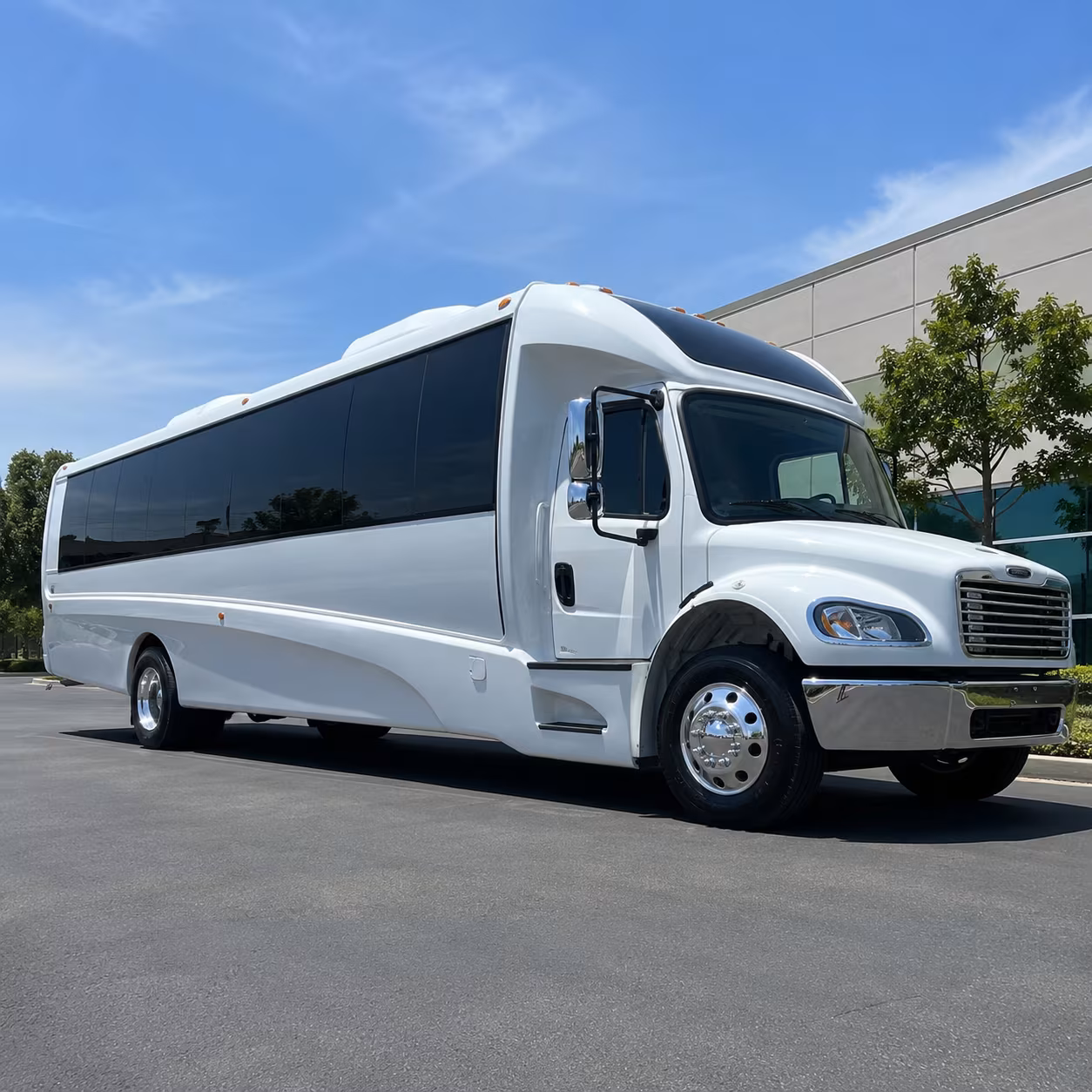 mission viejo 20 passenger minibus
